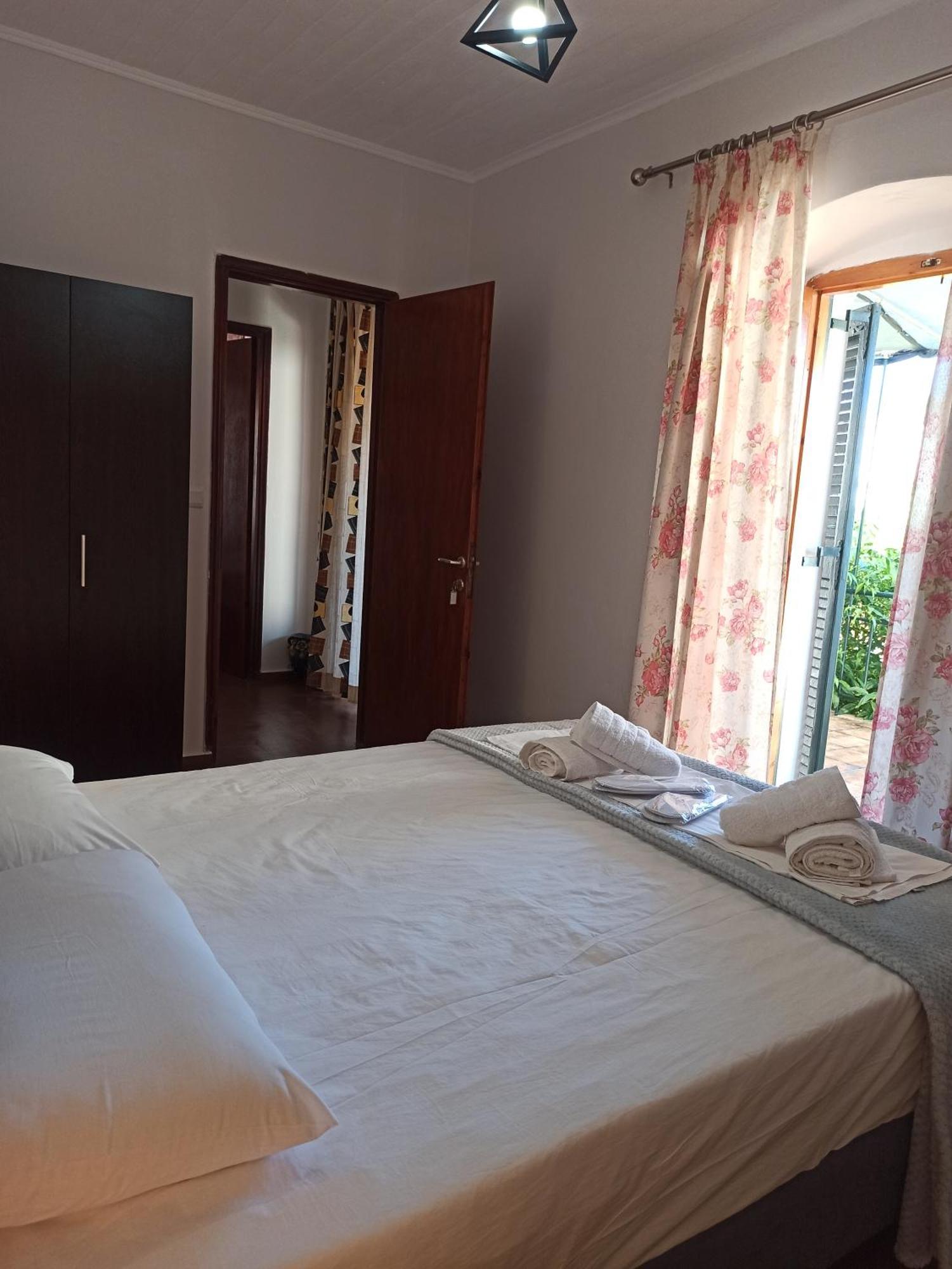 Poseidon Apartments جايوس المظهر الخارجي الصورة