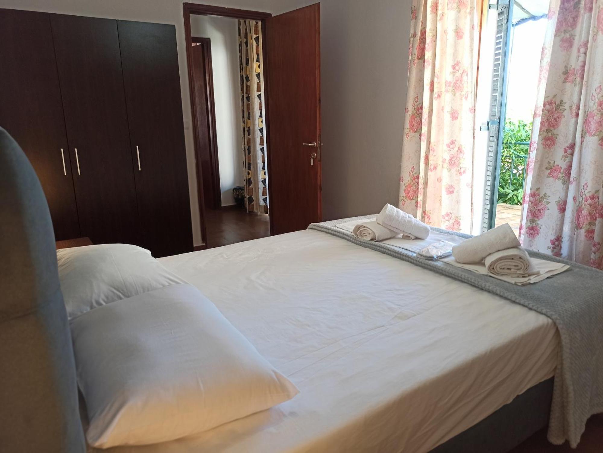 Poseidon Apartments جايوس المظهر الخارجي الصورة