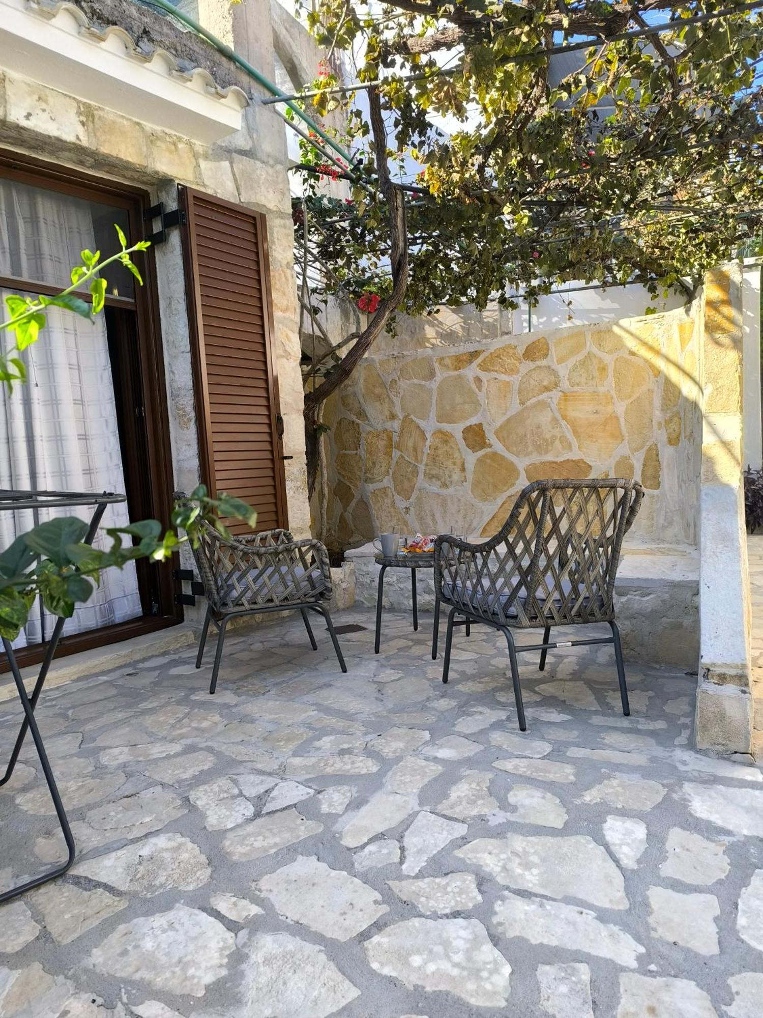 Poseidon Apartments جايوس المظهر الخارجي الصورة